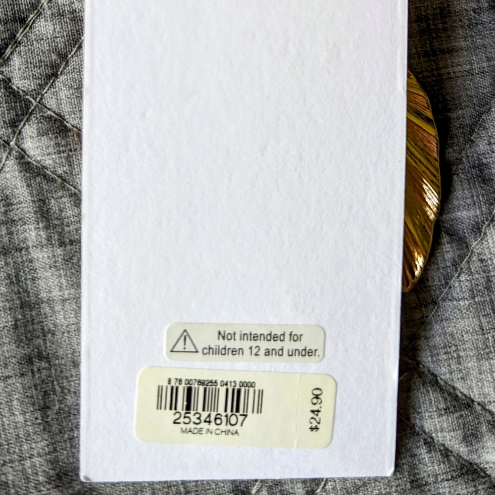Express gold teardrop earrings - Picture 2 of 2